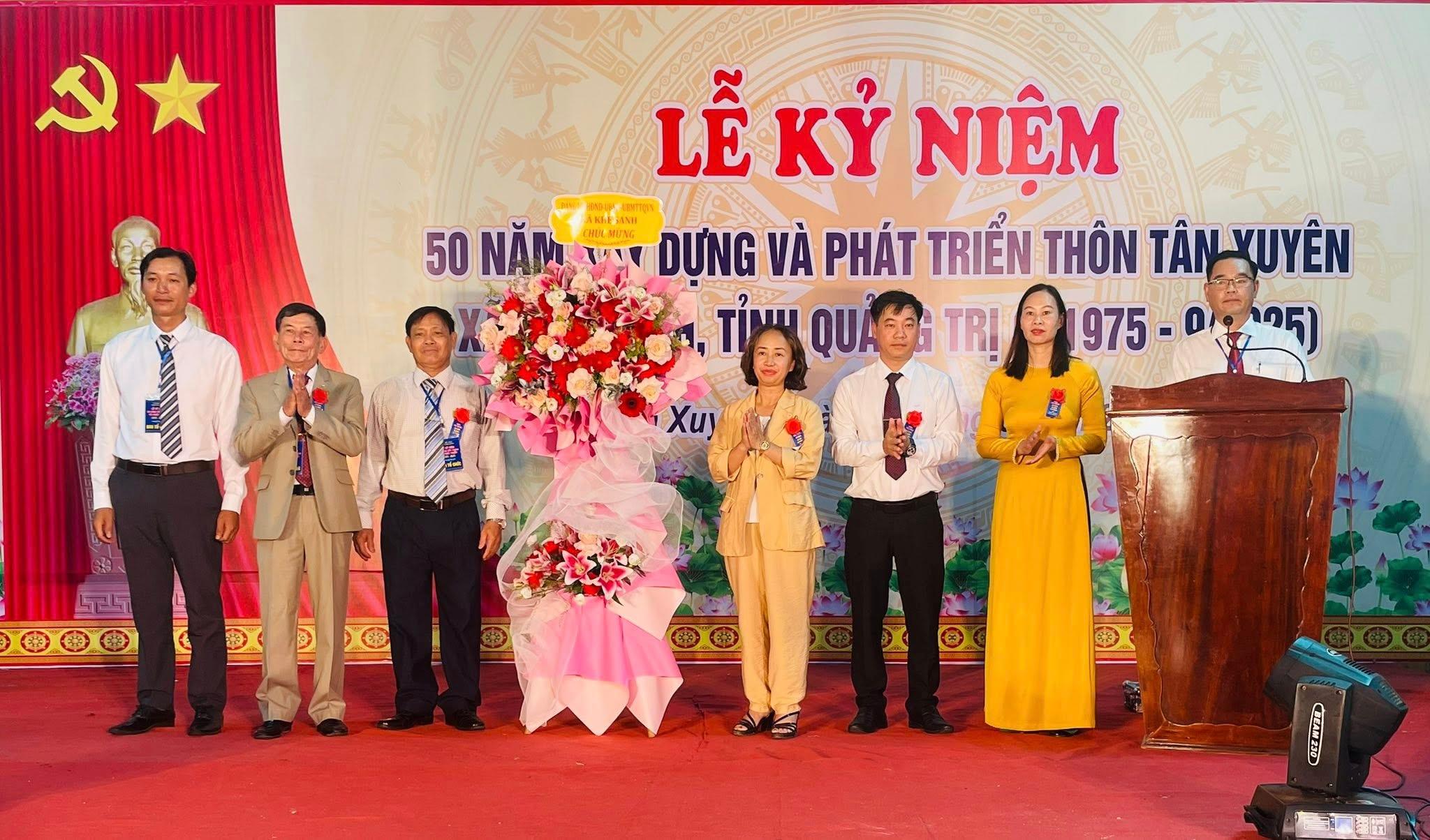 Lễ kỷ niệm 50 năm xây dựng và phát triển thôn Tân Xuyên