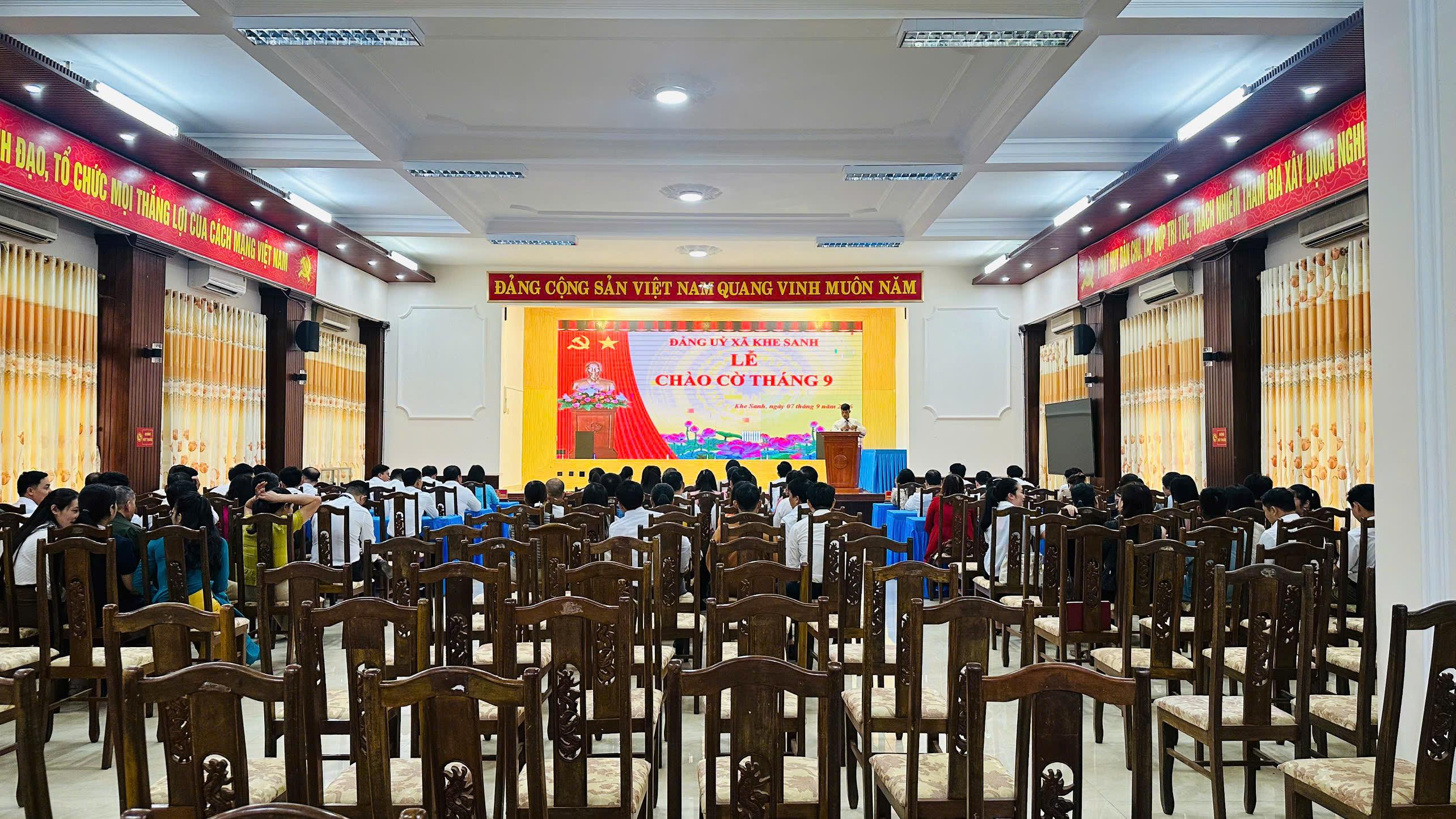 Đảng ủy xã Khe Sanh tổ chức Lễ chào cờ tháng 9