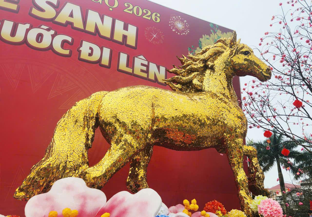 Khe Sanh rực rỡ cờ hoa, sẵn sàng đón Tết Nguyên đán Bính Ngọ 2026