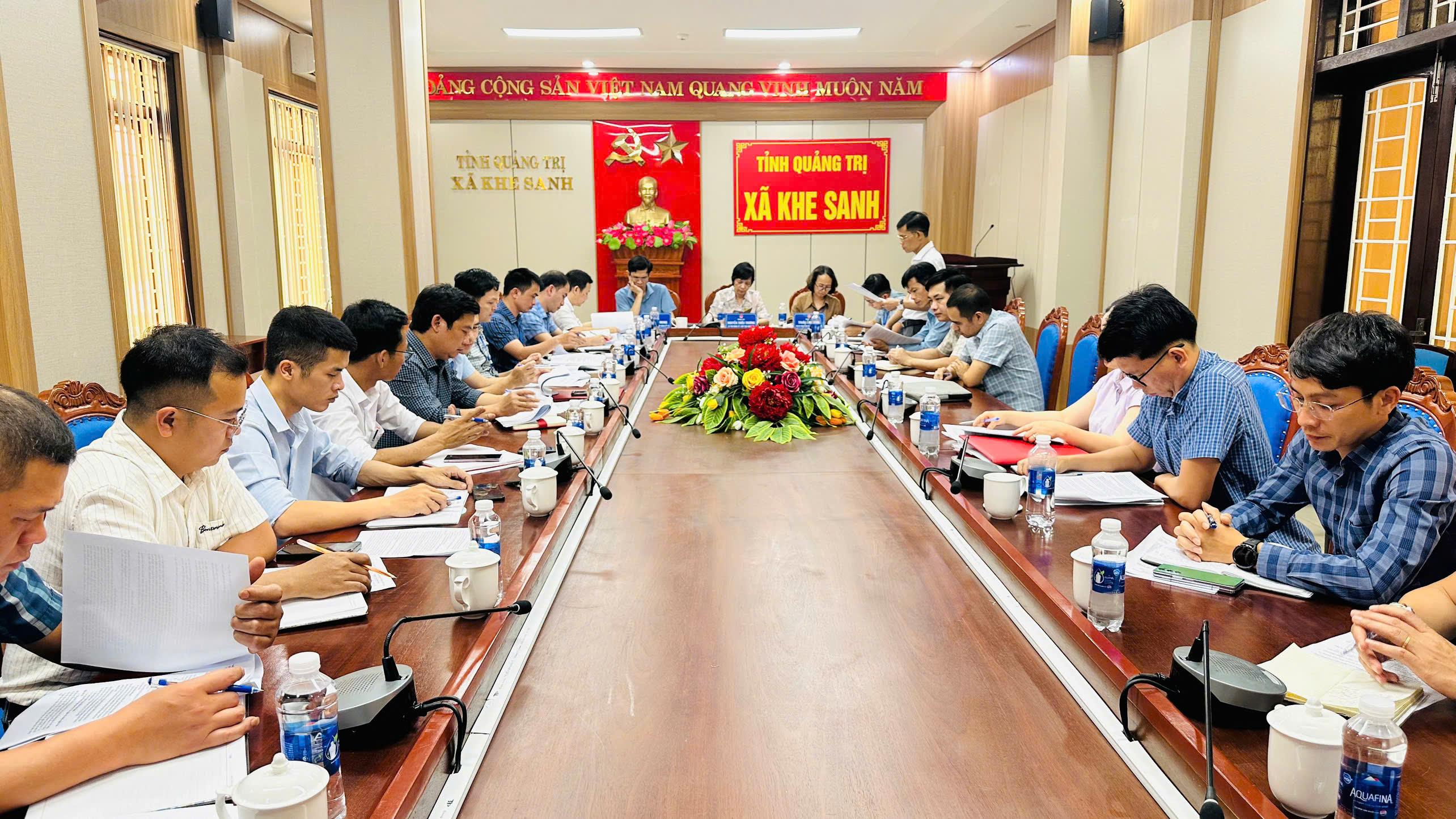 BTV Đảng ủy xã Khe Sanh làm việc với Ban Quản lý dự án Đầu tư xây dựng và Phát triển quỹ đất xã